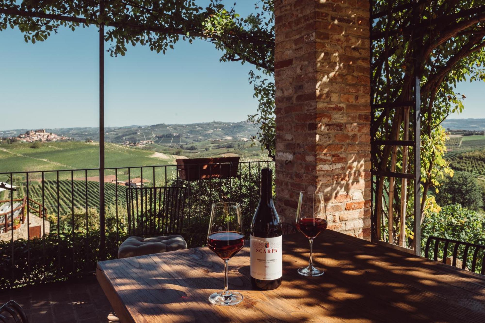 Scarpa Villas - Barolo Luxury Escape Verduno Bagian luar foto