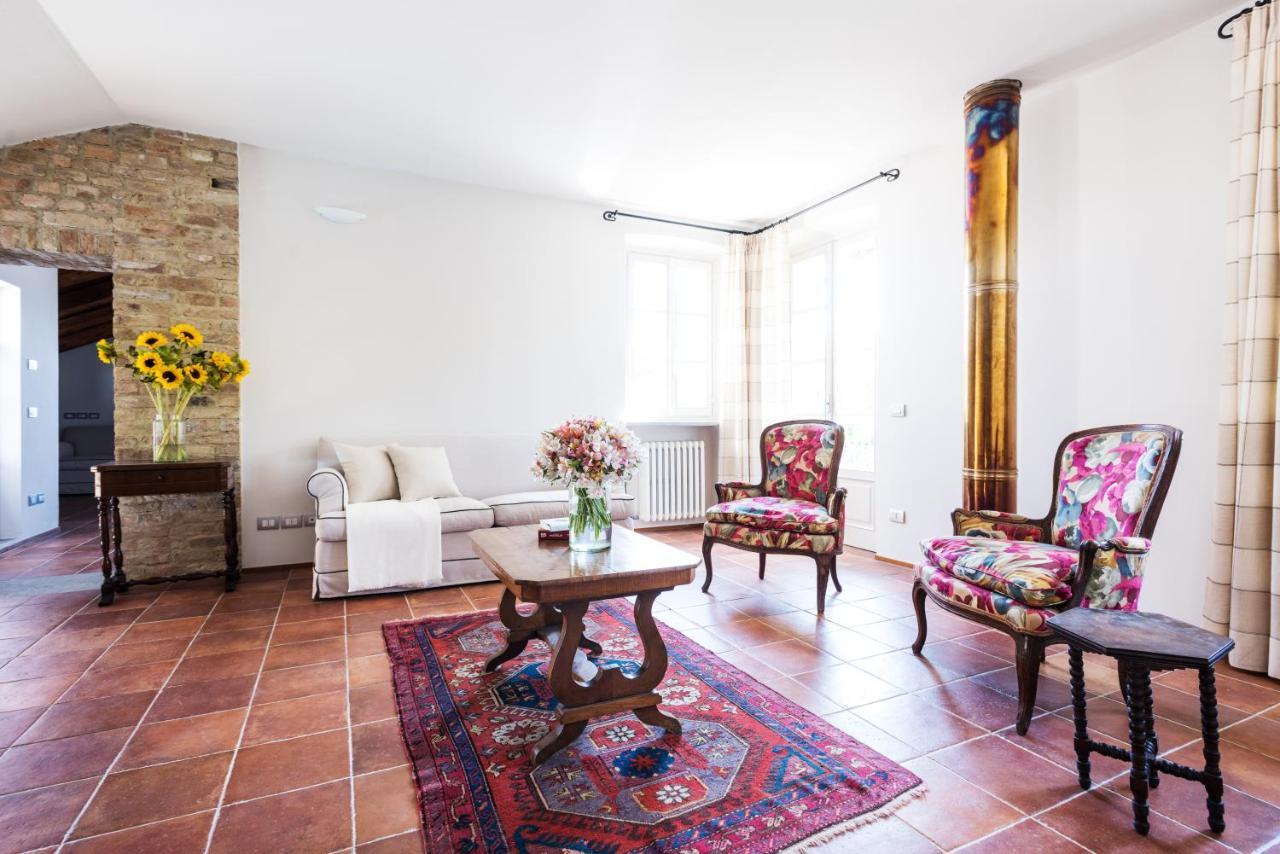 Scarpa Villas - Barolo Luxury Escape Verduno Bagian luar foto